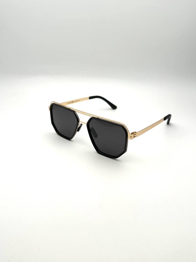 b5351ff4-0c4d-43f3-ae58-6661f2a1befc